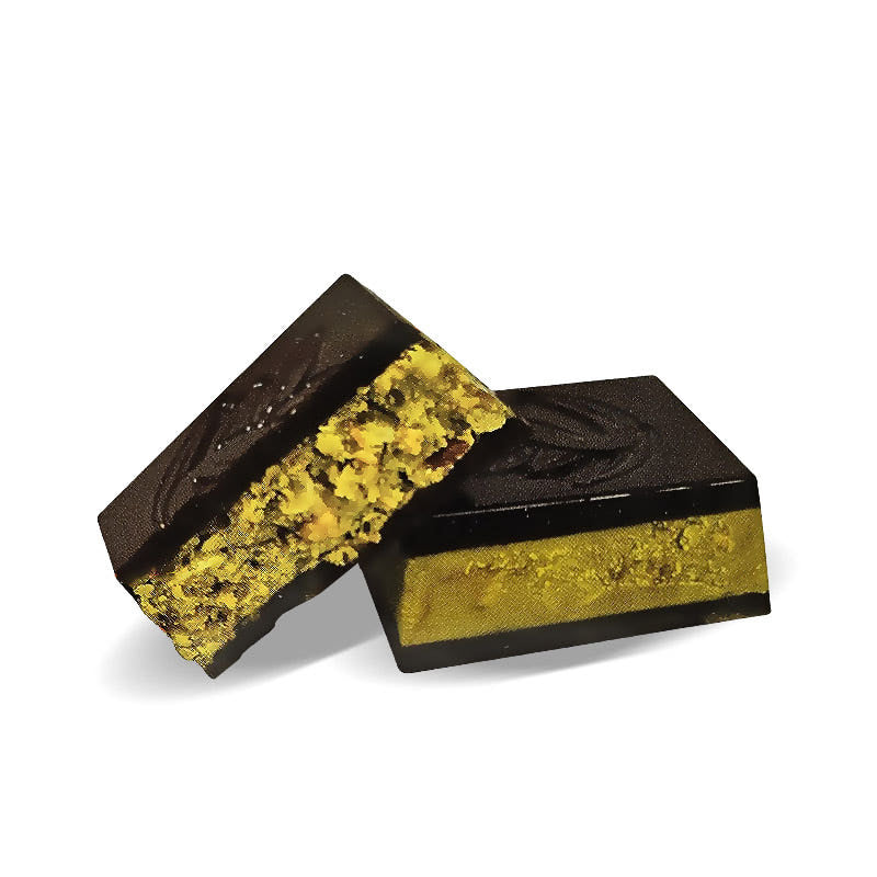 ※地域別送料無料 DUBAI ドバイ カダイフ ピスタチオ チョコレート 600g(30g×20個入) ドバイ カダイフ ピスタチオ チョコ カダイフ スイーツ 中東 お菓子 ピスタチオ デザート 糸状生地 スイーツ お土産 スイーツ 高級スイーツ