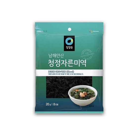 【清浄園・チョンジョンウォン】清浄カットわかめ　20g　8食分　《食韓国品 韓国食材 韓国料理 韓国食料品 食べ物 海藻 わかめ ワカメ 若布 乾燥ワカメ カット》