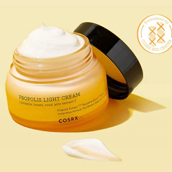 【COSRX】フルフィット プロポリス ライト クリーム 65ml　韓国コスメ K-BEAUTY Kビューティー 韓国スキンケア 韓国 人気 コスメ 韓国 ブランド 脂性肌 乳液 大人肌 セラム クリーム 乾燥トラブル肌 るおい 肌 ハリ 弾力 毛穴ケア キメケア 肌荒れ防止
